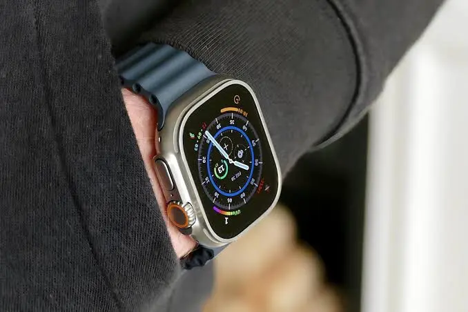 S9 ULTRA 49MM (3 STRAPS) SMART WATCH SERIES 9 WITH Metal Milanese Strap - Image 2