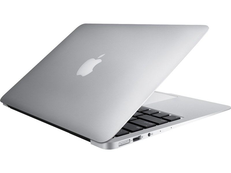 Which MacBook Laptop Brands Are Most Popular in Pakistan 2025? 3 Macbook Air HCom Distributors